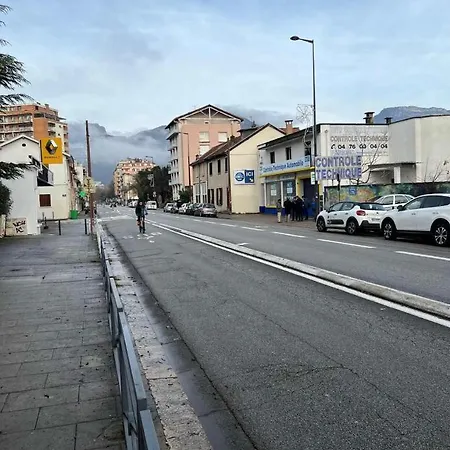 Le Perrot - Chavant / Centre-Ville Grenoble Buitenkant foto